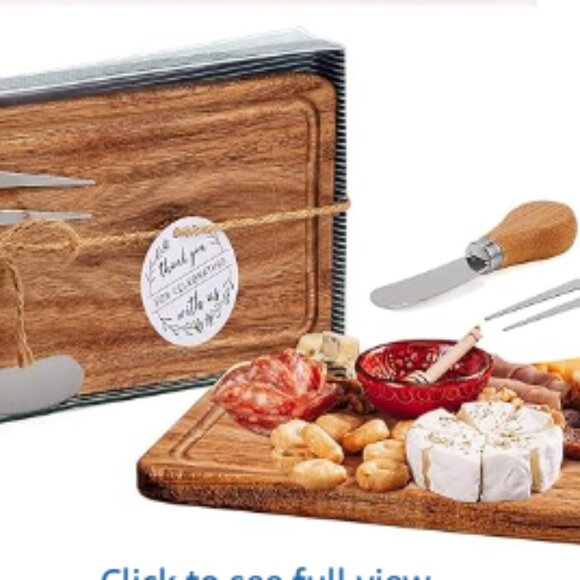 NIB gorgeous acacia wood cutting board - Picture 4 of 6